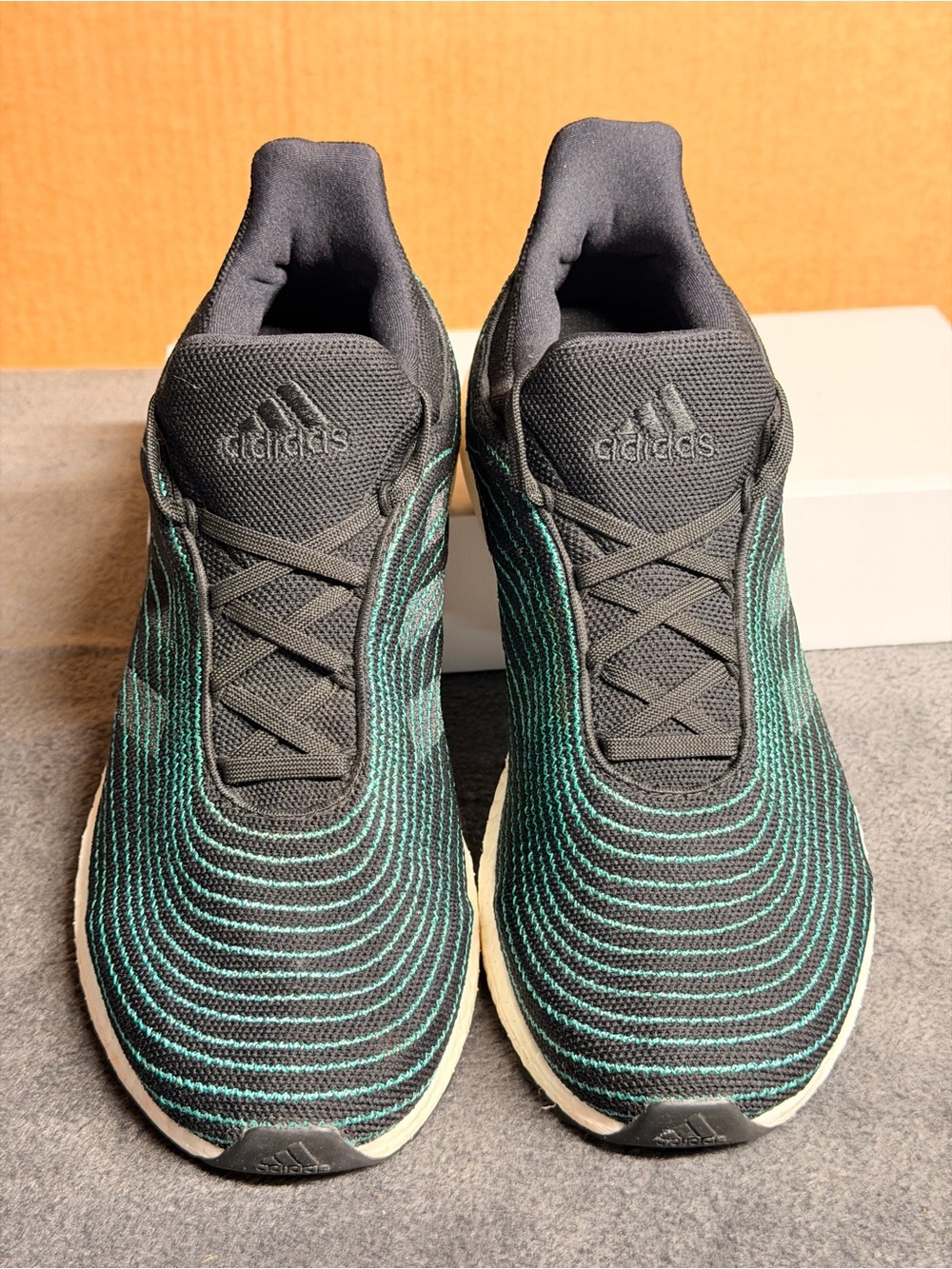 Adidas UltraBoost DNA Parley Core Black Blue Spirit Wave Men Size - Picture 4 of 11